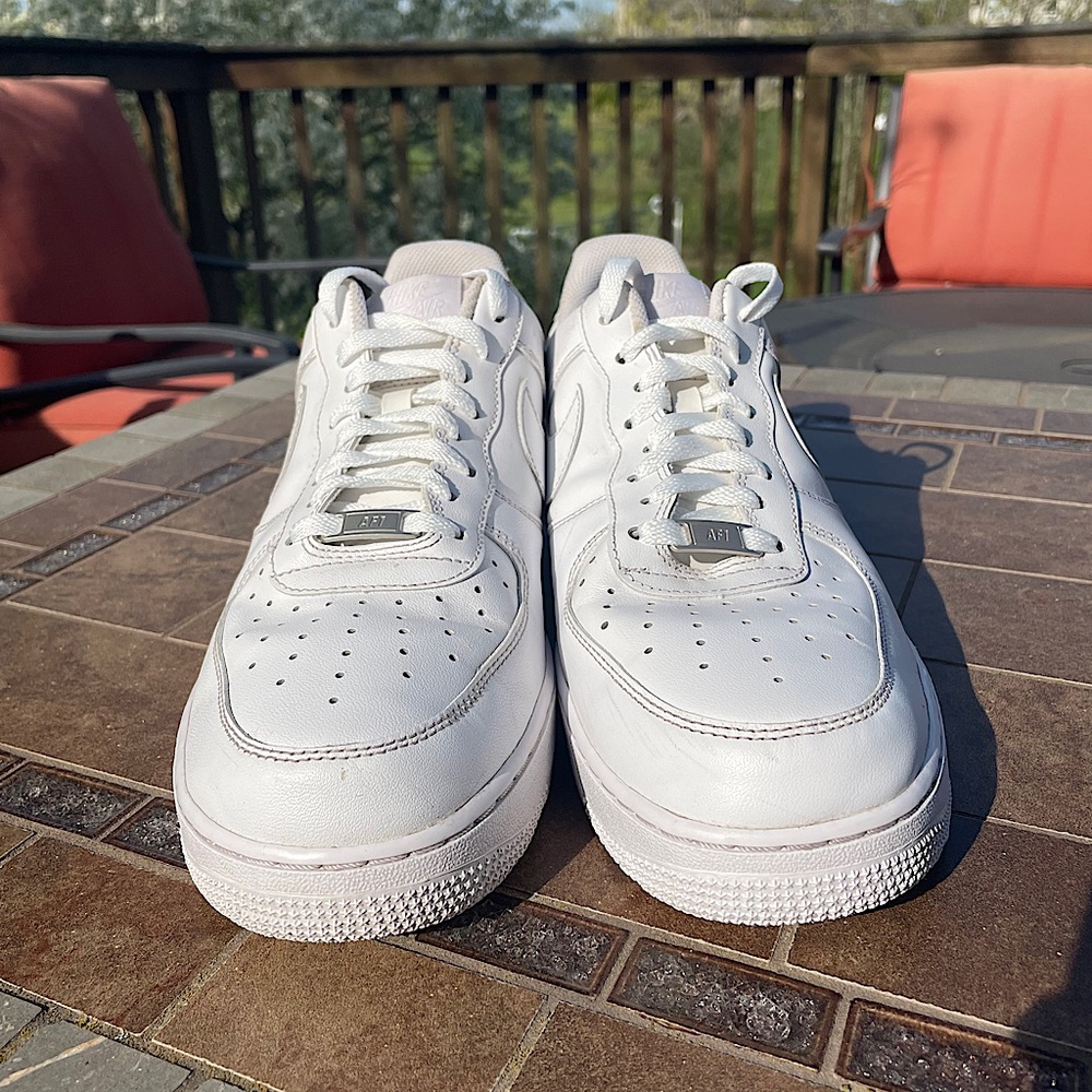 Men’s Nike Air Force 1 White Size 11 - Picture 4 of 6